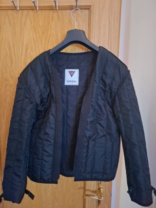 Chaqueta de cuero Dainese para moto
