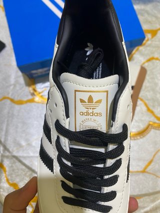 Adidas Samba Talla 38 Blancas y Negras