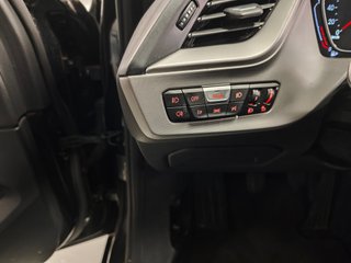 BMW Serie 1 118i 140cv 2020 · SOLO 70.000 km · LED