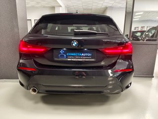 BMW Serie 1 118i 140cv 2020 · SOLO 70.000 km · LED