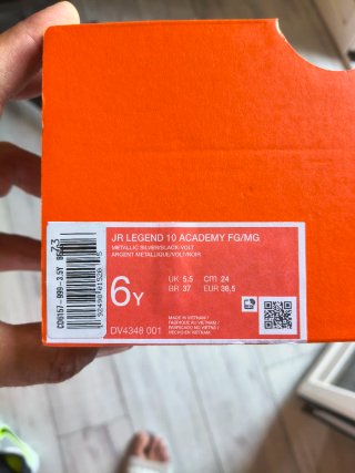 Nike Tiempo Scarpe Calcio Bambino 38.5 Nuove