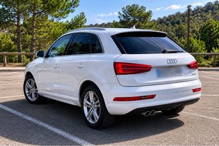 Audi Q3 Automático (Blanco)
