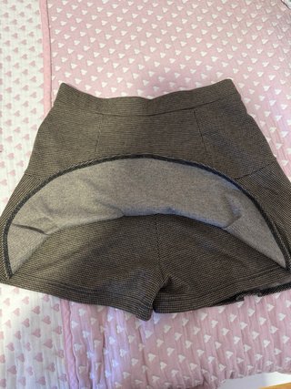 Falda pantalón cuadros beige y marrón