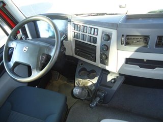 Volvo FL 280 - CAMION PORTACOCHES