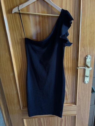 Vestido negro asimétrico talla XS