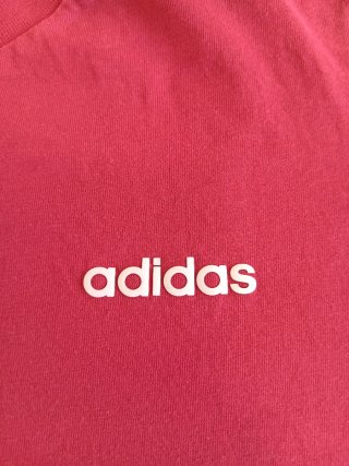 Camiseta Adidas burdeos talla L
