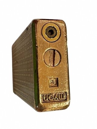 Encendedor de lujo Myon chapado