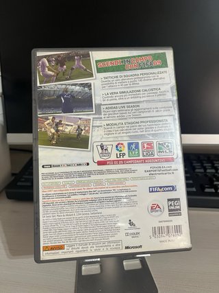 Lotto 3 giochi calcio Xbox 360 Fifa 17, Fifa 09...