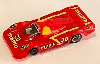 Porsche 962 SRS Scalextric Momo