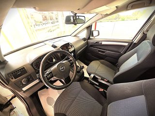 Opel Zafira  año 2014 7 plazas