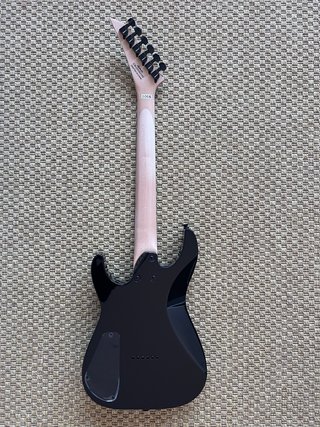 Jackson JS1X Dinky Minion shortscale
