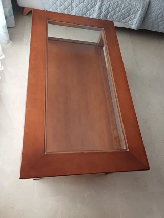 Mesa centro madera cerezo y cristal