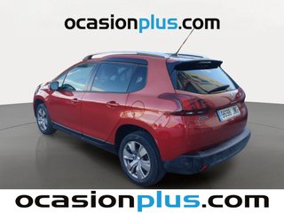 Peugeot 2008 PureTech 82 Style 60 kW (82 CV)