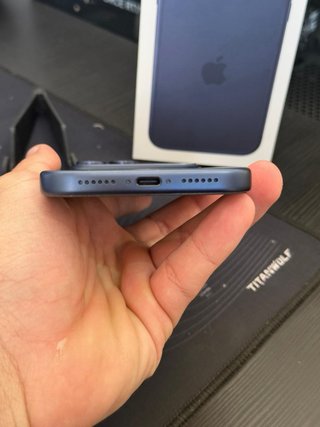 iPhone 17 Pro Max Azul