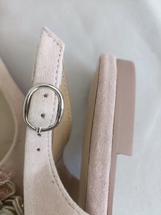 Zapatos planos Alma en Pena con pedrería
