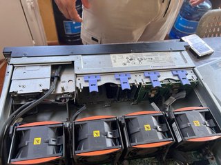 Servidor Rack IBM System x3650 M4