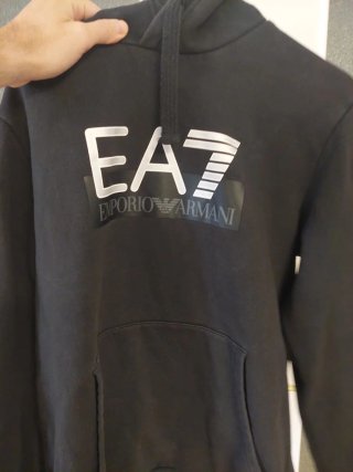 Sudadera EA7 Emporio Armani Negra Gris