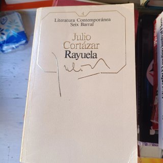 Libro Rayuela de Julio Cortazar