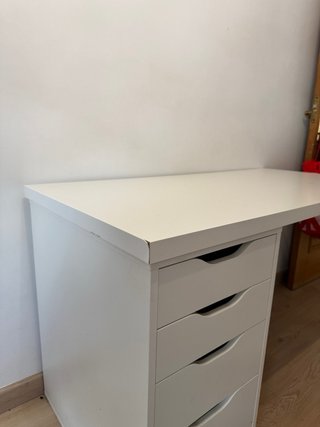 Scrivania bianca Ikea