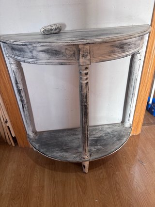 Mueble de entrada restaurado