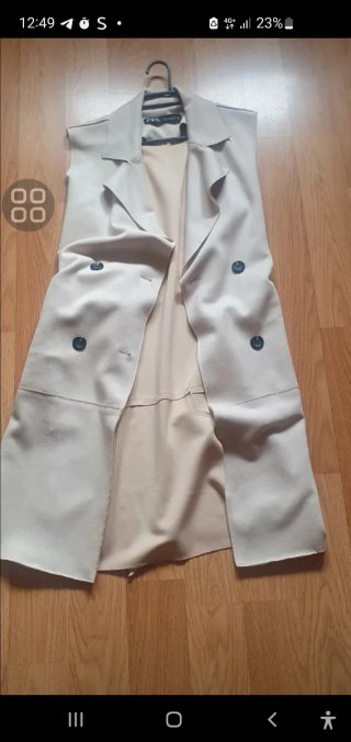 Chaleco largo efecto ante Zara beige