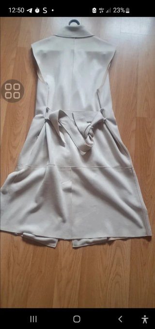 Chaleco largo efecto ante Zara beige
