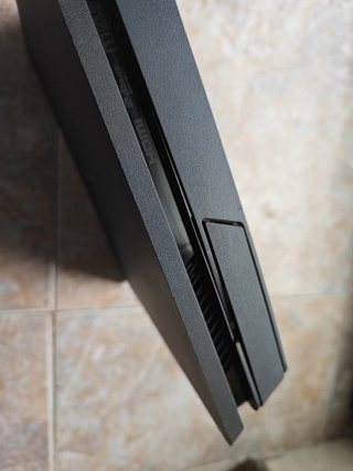 PS4 Slim Sony Negra (No funciona)