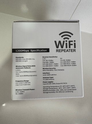 Repetidor WiFi 2.4GHz y 5GHz 300/1200Mbps