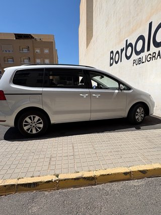 Volkswagen Sharan 2011