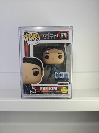 Funko Pop Eve Kim 1970 Glows in the Dark 3500 Pcs
