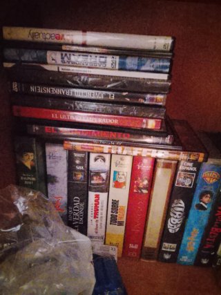 Lote Películas VHS: Truman, Tango, Seven NEGOCIABL