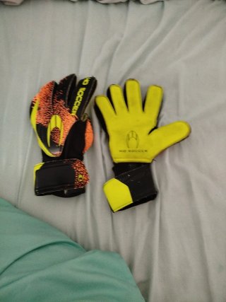Guantes de portero HO SOCCER precio negociables