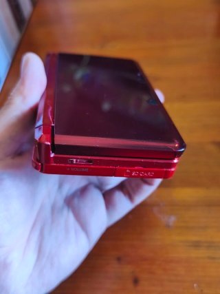 Nintendo 3DS Rubí con cargador y lápiz