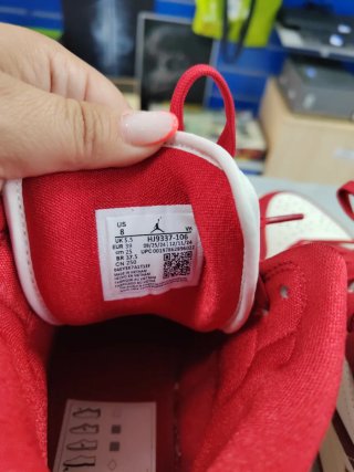 Nike Air Jordan Rojo/Blanco Talla 39