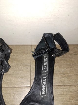 Sandalias Louisiana Negras Adornadas