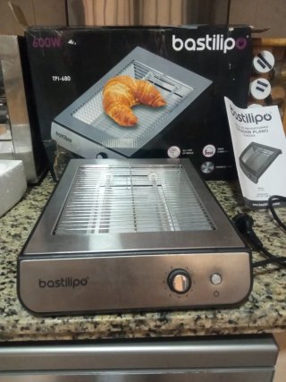 Tostadora Bastilipo TPI-680 600W