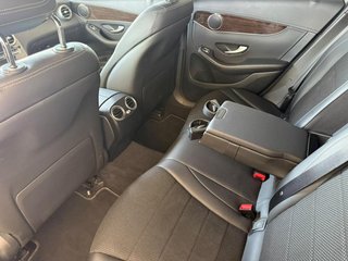 MERCEDES BENZ GLC300E *4MATIC* 2022