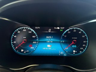 MERCEDES BENZ GLC300E *4MATIC* 2022