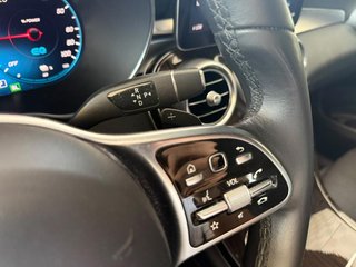 MERCEDES BENZ GLC300E *4MATIC* 2022
