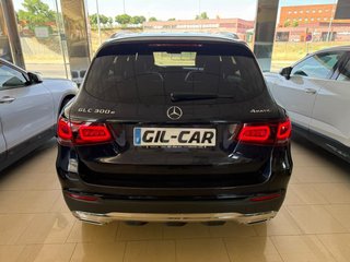 MERCEDES BENZ GLC300E *4MATIC* 2022