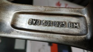 JUEGO LLANTAS AUDI A3 (8VK) CXXB 8V0601025BM