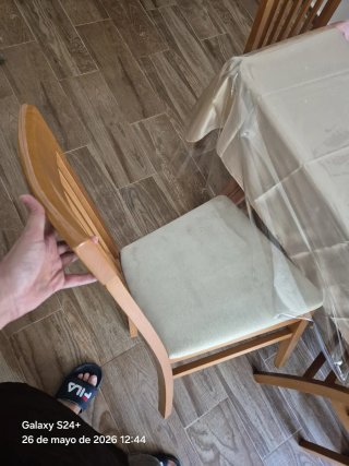 Mesa de comedor de madera extensible con 6 sillas