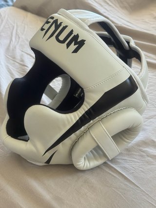 Casco VENUM ELITE SPARRING NUEVO (Boxeo,MMA...)