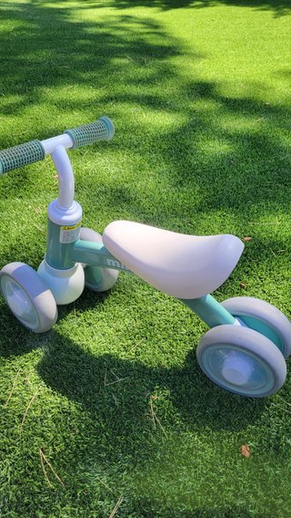 Bicicleta de equilibrio para niños, muy bien esta