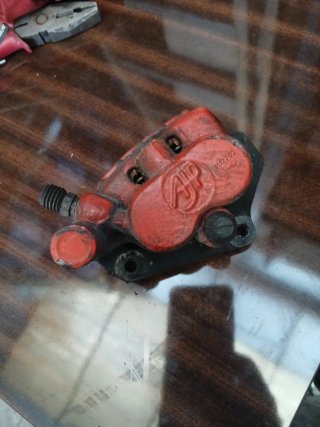 Pinza Freno Derbi GPR Festina Roja