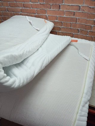 Topper in Schiuma Viscoelastica 160x200cm