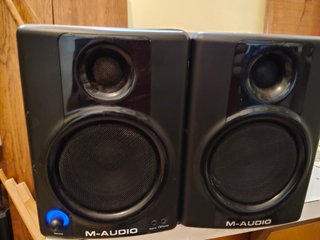 Altavoces Studiophile AV 40 (par)