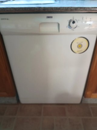 Lavavajillas Zanussi