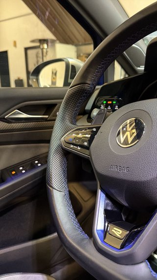 Volkswagen Golf 2021