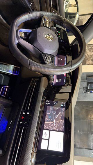 Volkswagen Golf 2021